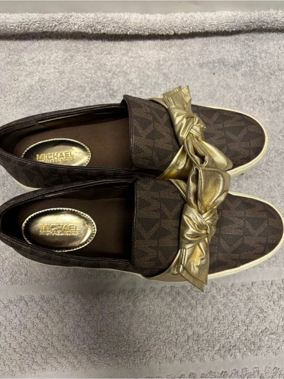 Michael Kors Brown Logo Slip-On Flats with Gold Knot Accent women’s size 8